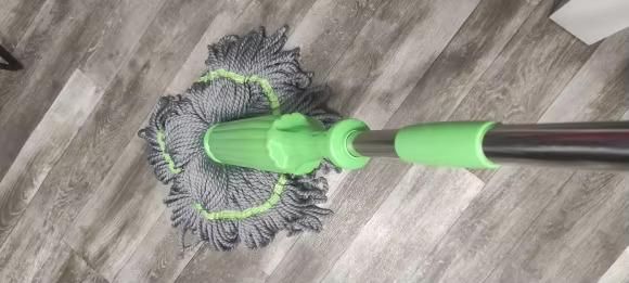 Microfiber Self-Twisting Water Rotating Mop